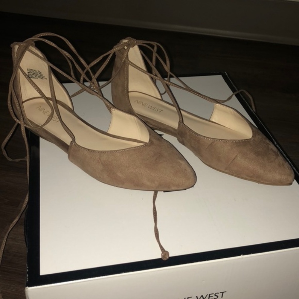 Lace up suede flats - excellent condition